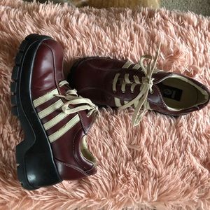 L.E.I 90s vintage platform sneakers